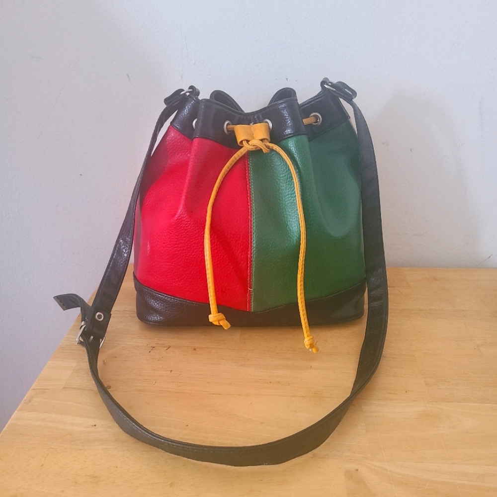 Vintage Moda Attiva tricolor bucket bag